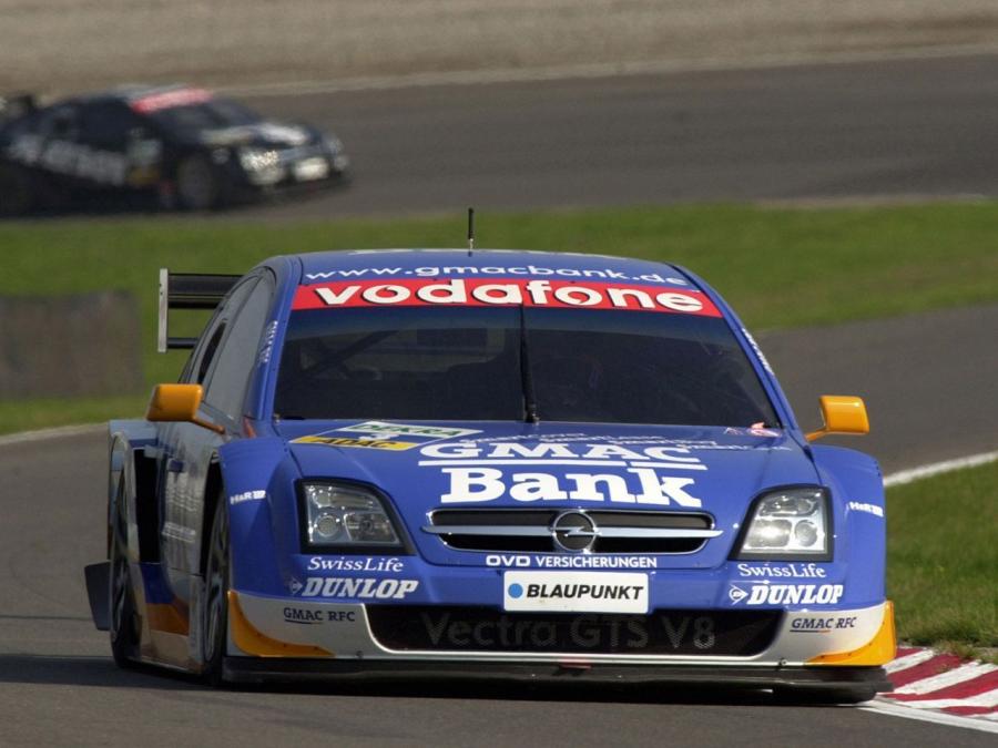  Opel Vectra V8 DTM 2002 года  (фото 4 из 4)